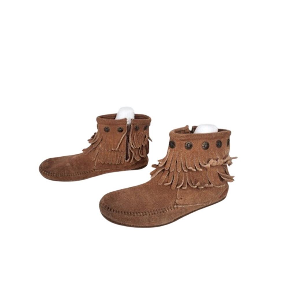 497. Minnetonka Suede Fringe Ankle Boots Women's Size 5 Brown